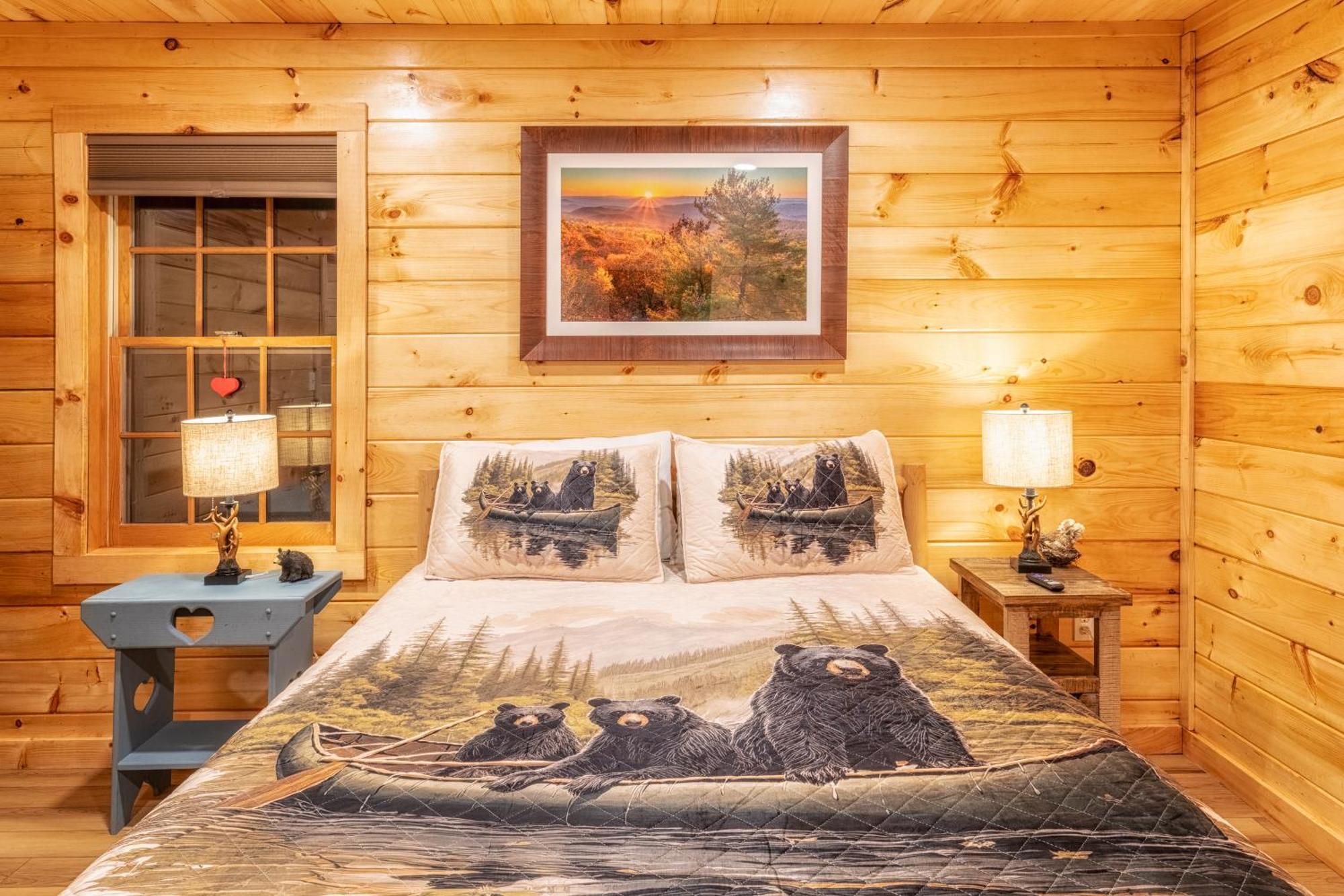Real Log Cabin With Amazing Views, Hot Tub, Sauna, Games Gatlinburg Kültér fotó