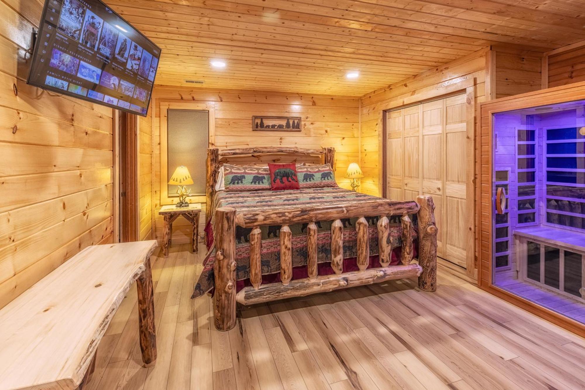 Real Log Cabin With Amazing Views, Hot Tub, Sauna, Games Gatlinburg Kültér fotó